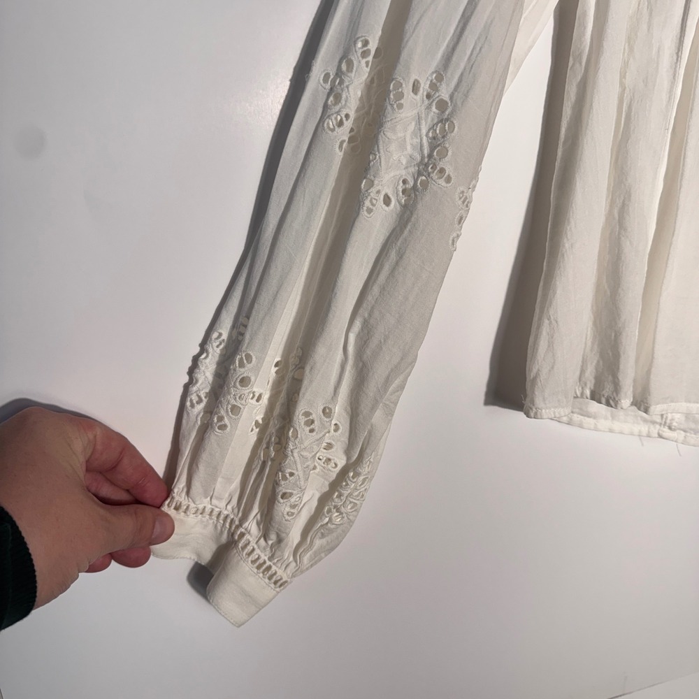 HM Eyelet Ruffle Blouse Womens‎ Size 2 White Long Sleeve Cotton Boho Cottagecore - Picture 2 of 12